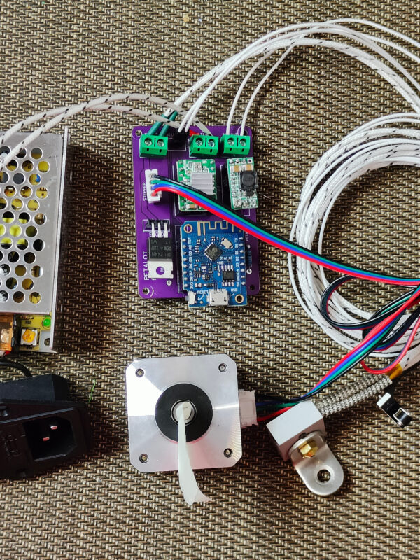 Electronic for PETALOT
