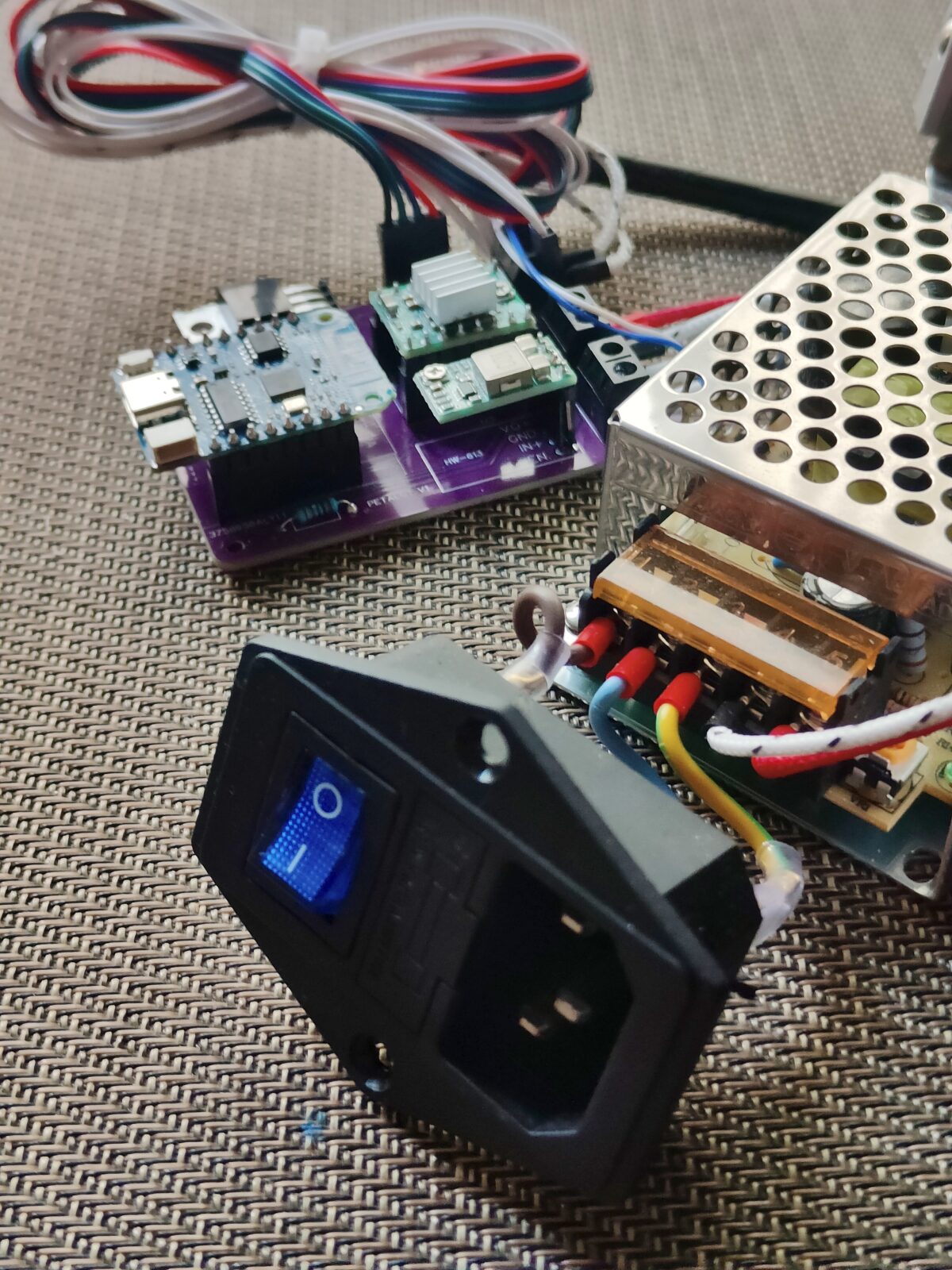 Electrónica para PETALOT - Imagen 2